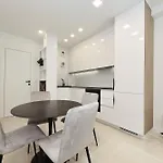 Luxe Verto *