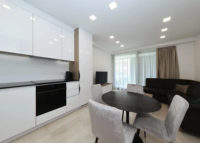 Luxe Verto Apartment