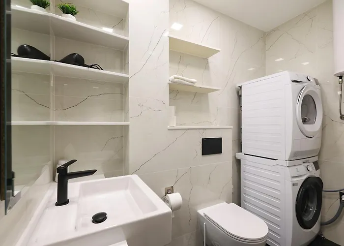 Luxe Verto Apartment